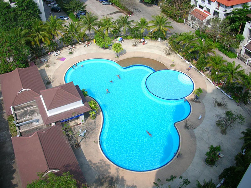 View Talay Apartment Holiday Pattaya Thailand swimming pool